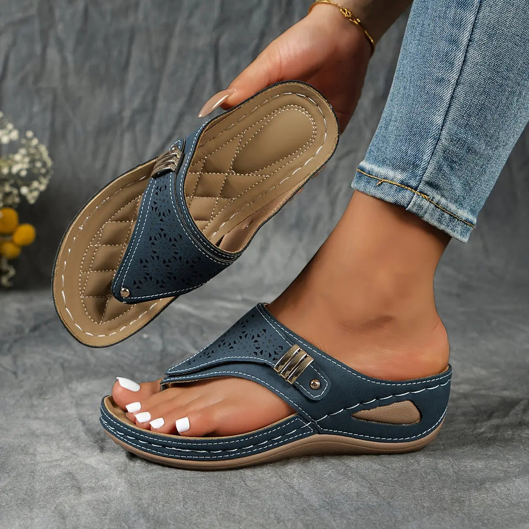 Élodie - Women's Flip-Flops