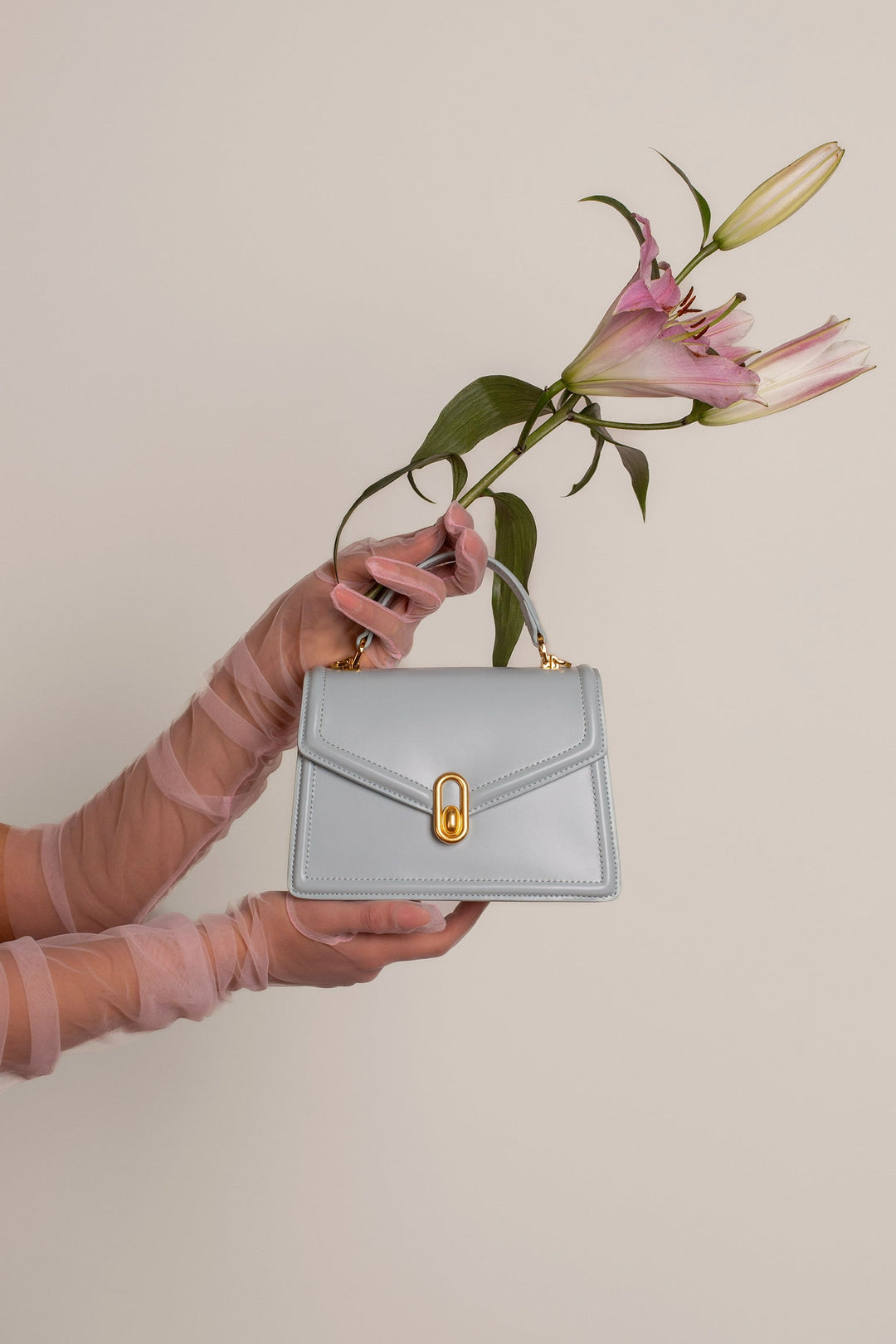 Elena | Structured Women's Handbag with Top Handle & Gold Closure – Elegant City Bag