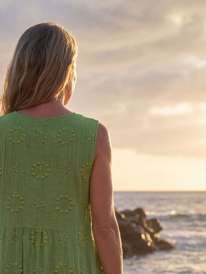 Kapua | Casual Midi Dress