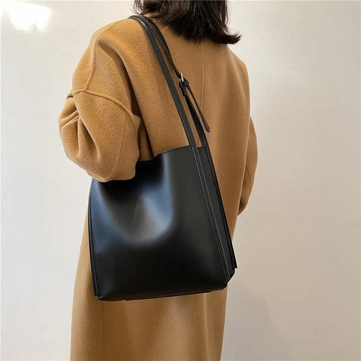 Rose | Boxy Leather Crossbody Bag with Clean Lines and Slim Strap
