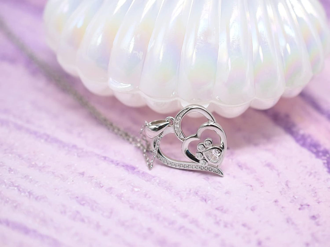 Aurielle™ | Heart and Paw Shaped Pendant Necklace