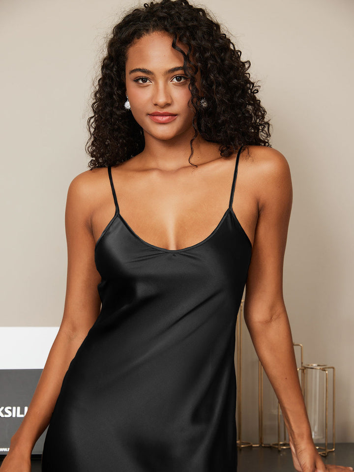 Cleo | Elegant Spaghetti Strap Nightgown