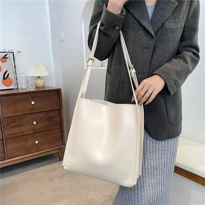 Rose | Boxy Leather Crossbody Bag with Clean Lines and Slim Strap