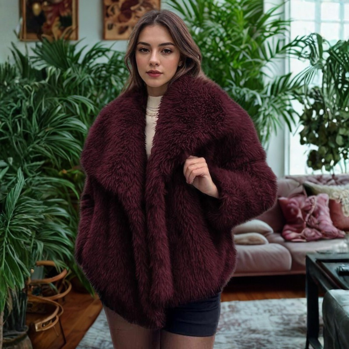 Corrine | Fuzzy Collar Coat