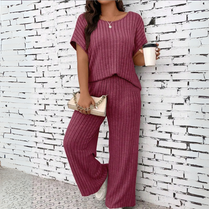 Wanda™ | Casual Plus Size Short Sleeve Top and Pants Set