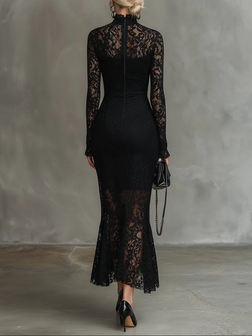 Aurore | Black Lace Maxi Dress