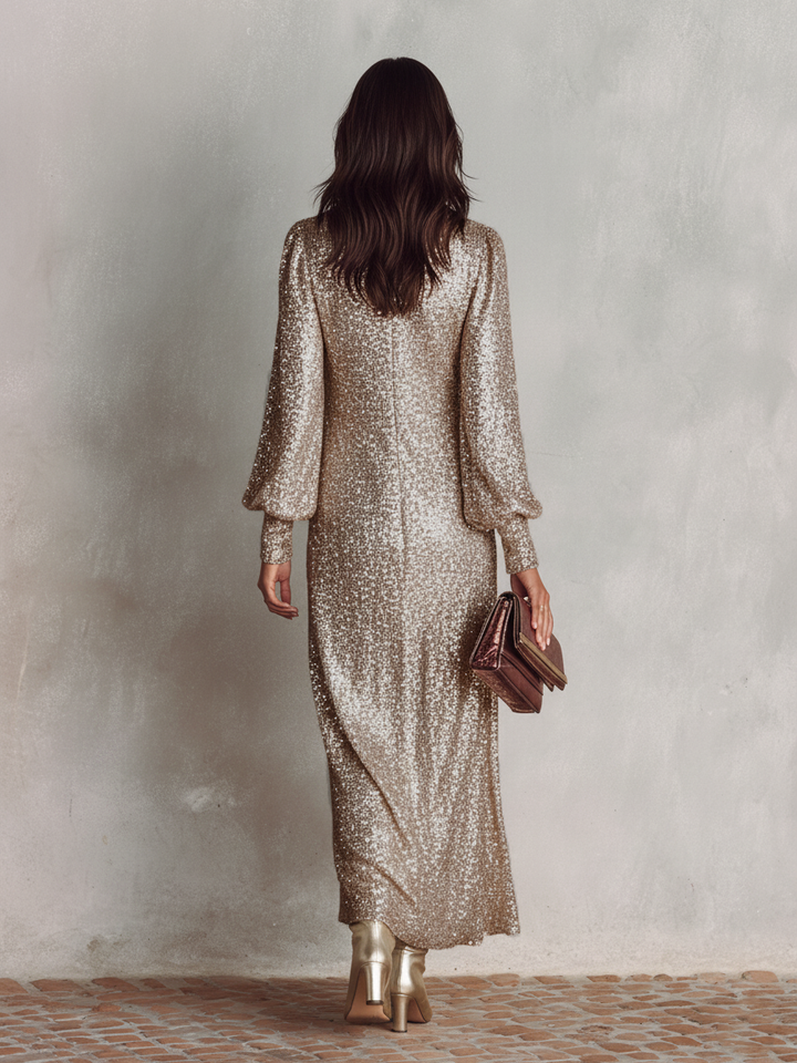 Evie | Loose Shimmering V-neck Maxi