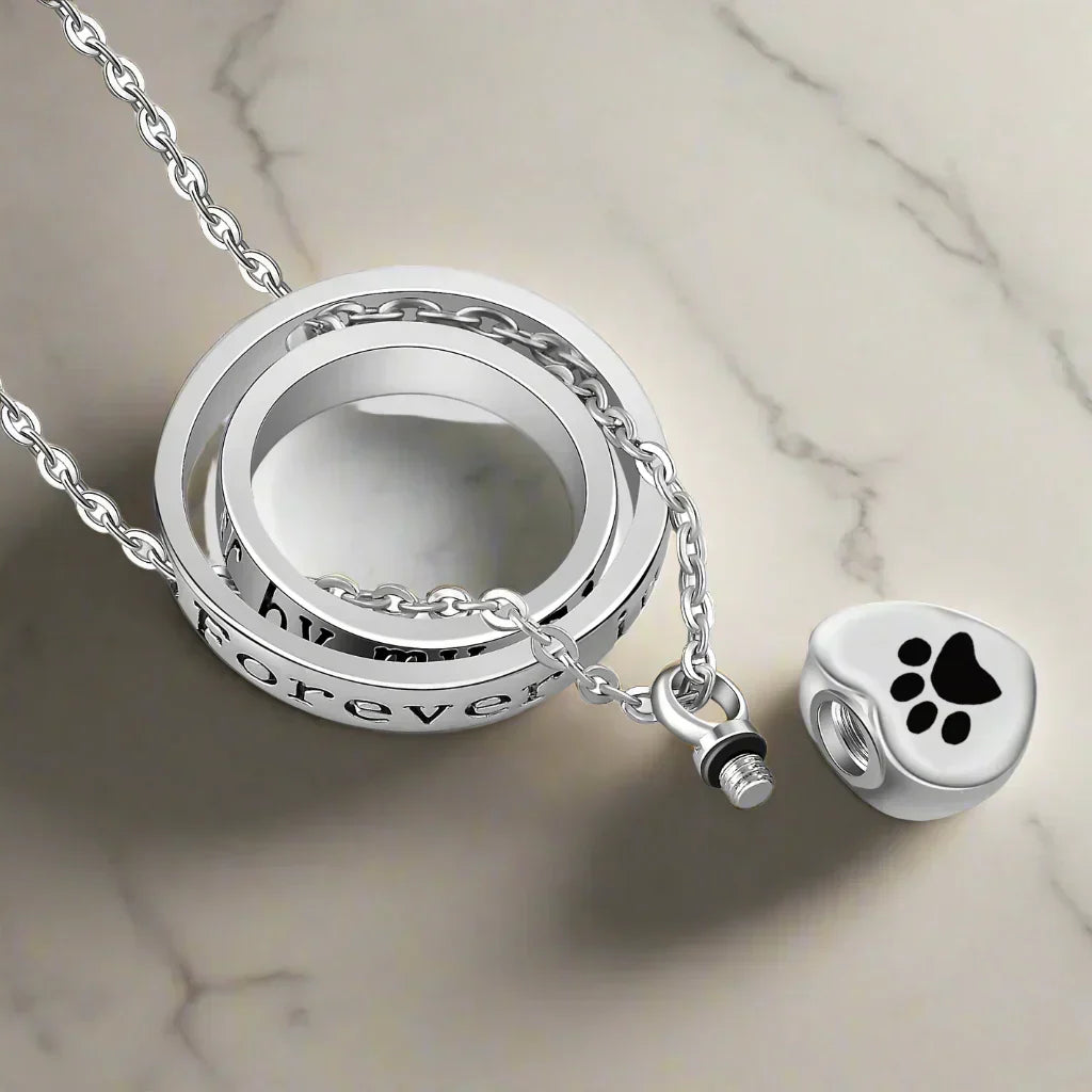Aveline™ | Paw-Shaped Memory Necklace