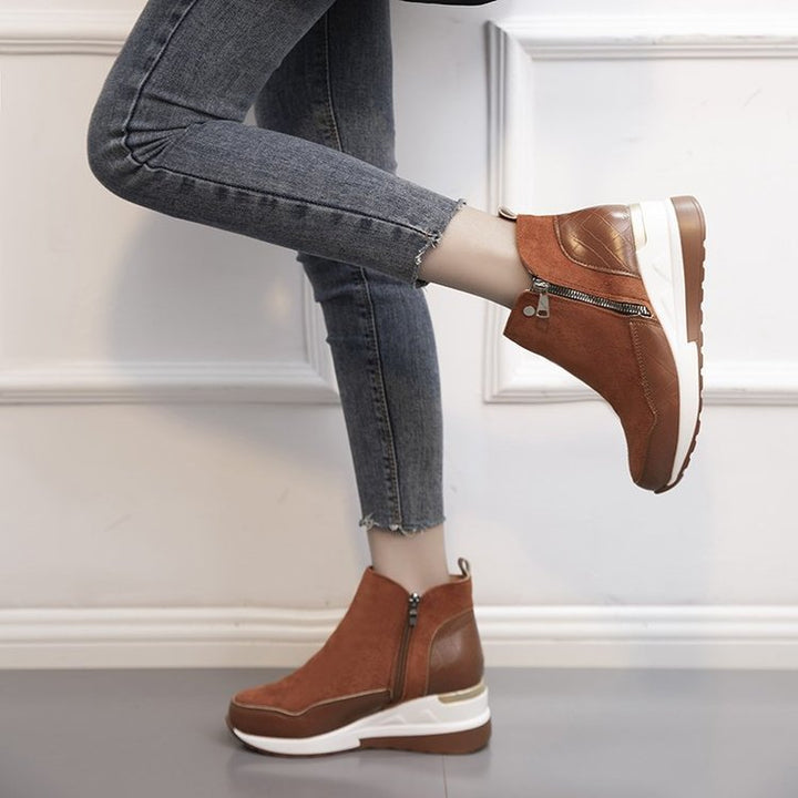 Quinn | Mid-Top Sneakers