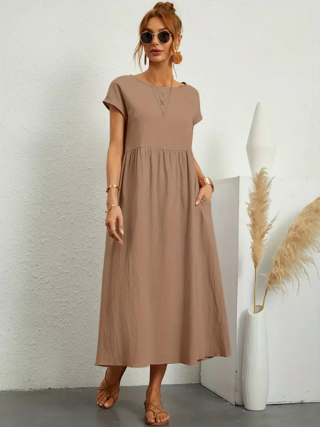 Gabrielle | Women's Flowy Midi Dress