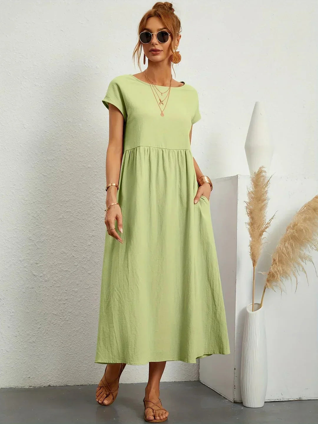 Gabrielle | Women's Flowy Midi Dress