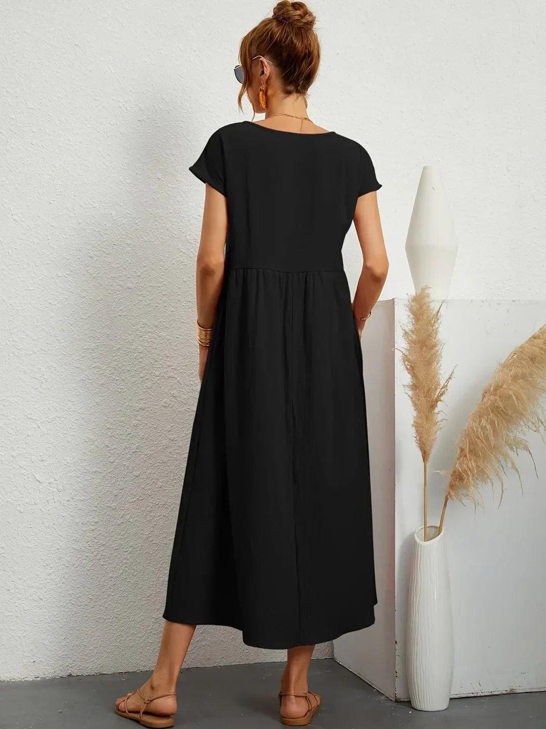 Gabrielle | Women's Flowy Midi Dress