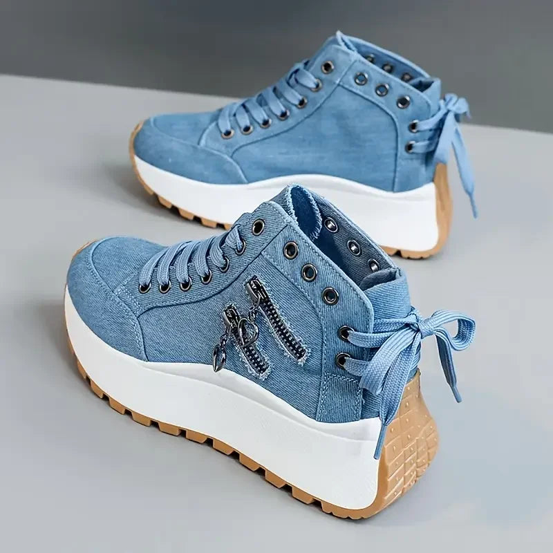 Ivy Manhattan | Designer Essential Sneaker
