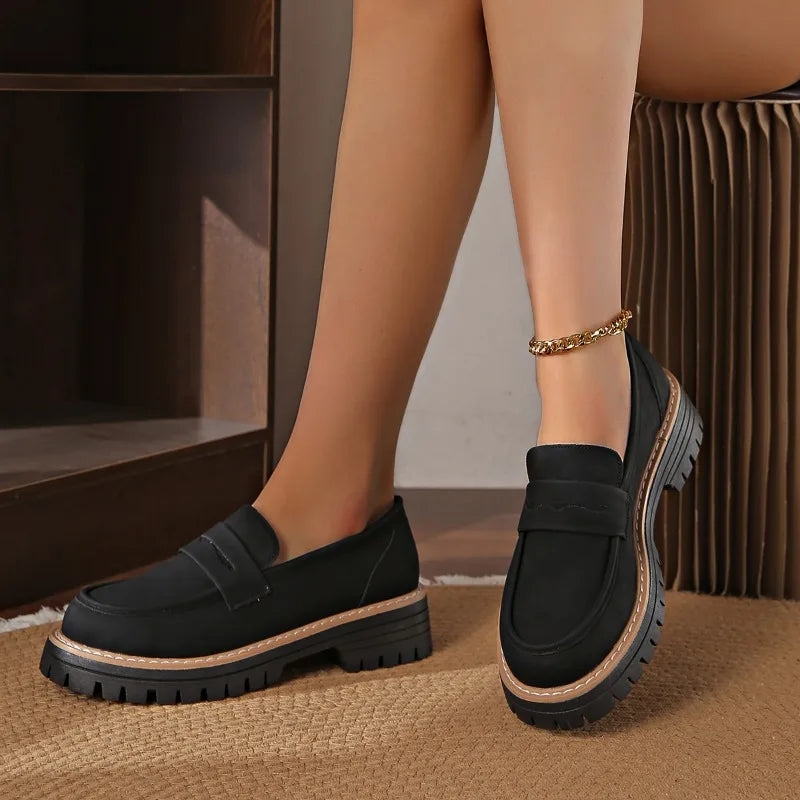Ivy Manhattan | Fashion Essential Platform