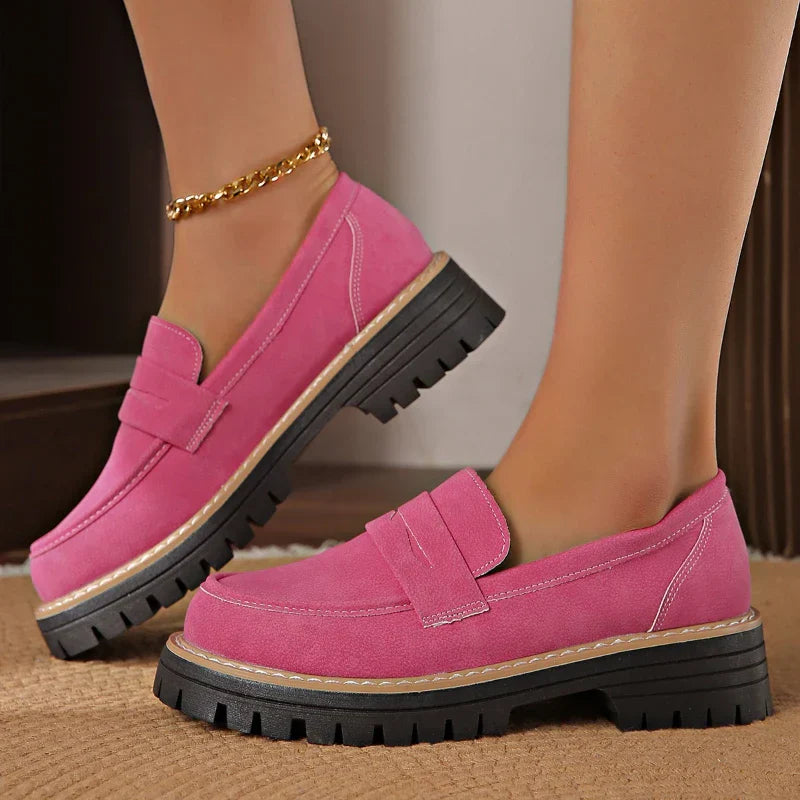 Ivy Manhattan | Fashion Essential Platform