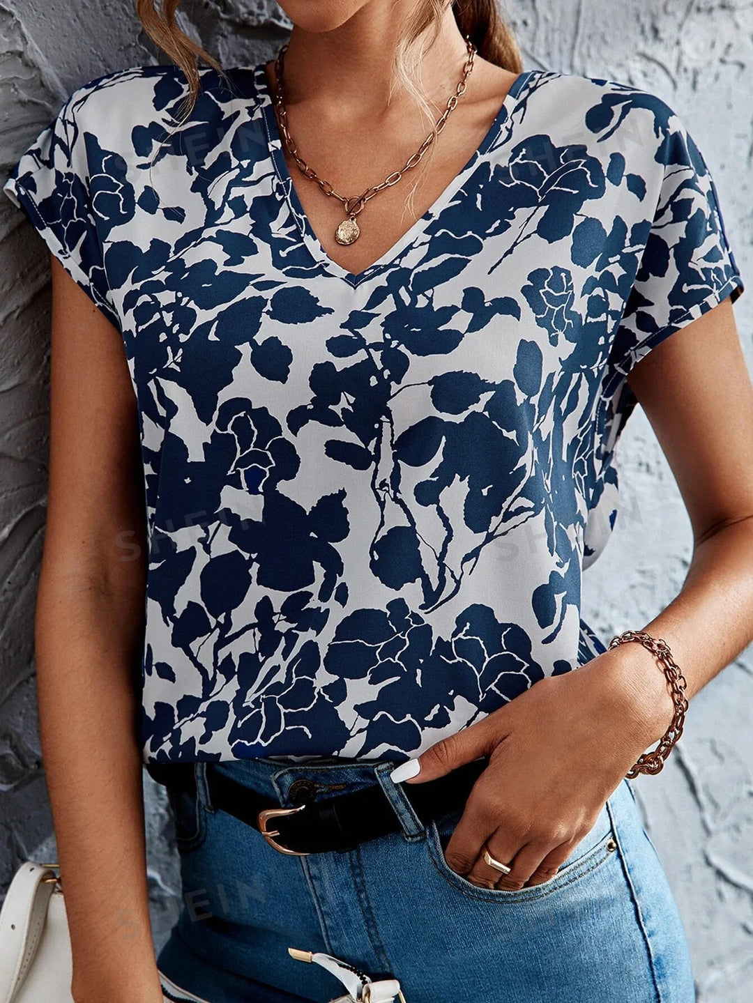 Aurelia™ | Floral Print Batwing Blouse