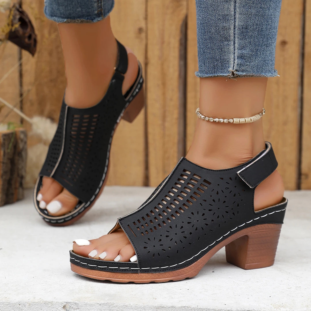 Vienna™ | Retro Cut-Out Block Heel Sandal