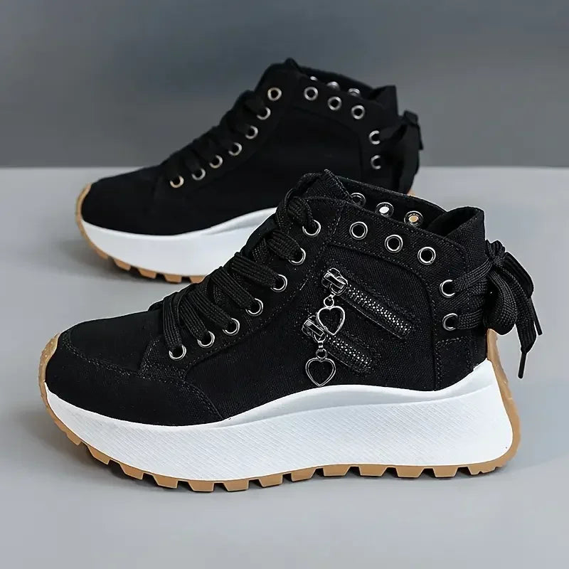 Ivy Manhattan | Designer Essential Sneaker