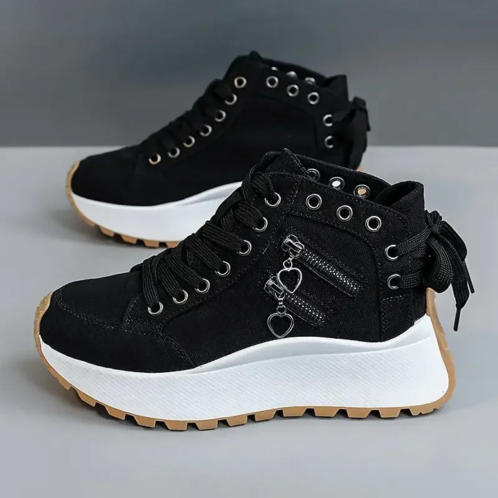 Ivy Manhattan | Designer Essential Sneaker