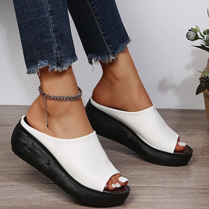 Zoe | Buckle Detail Sandals