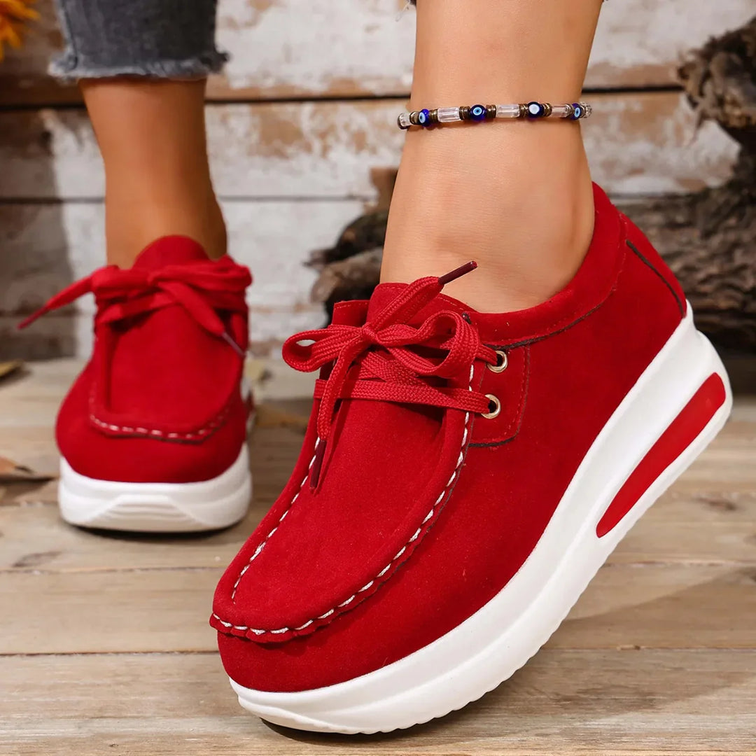 Ivy Manhattan | Minimalist Chic Shoe