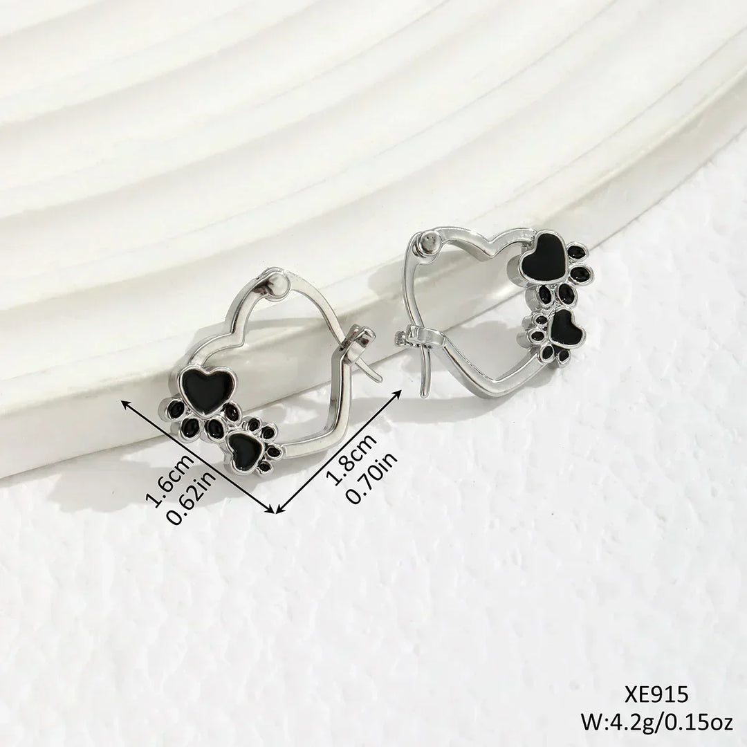 Amara™ | Heart Hoop Earrings