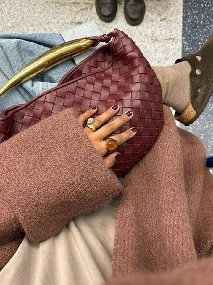 Clio | Bag made of braided synthetic leather