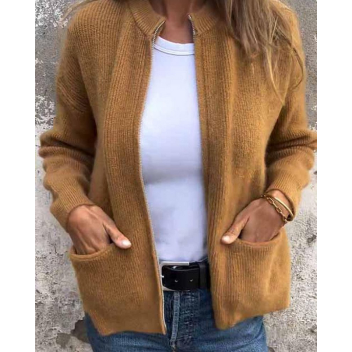 Mila | Classic Ribbed Cardigan