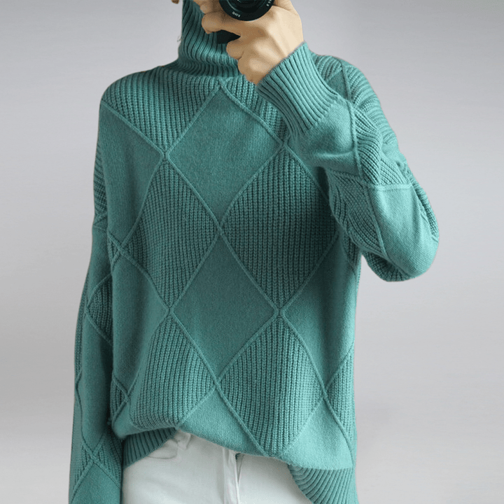 Carrie™ | Soft turtleneck sweater