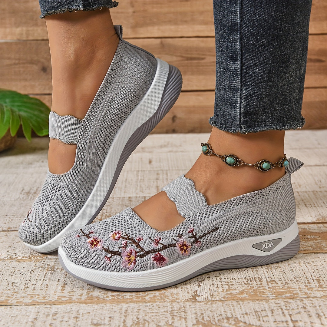 Tizi | Comfort Shoes
