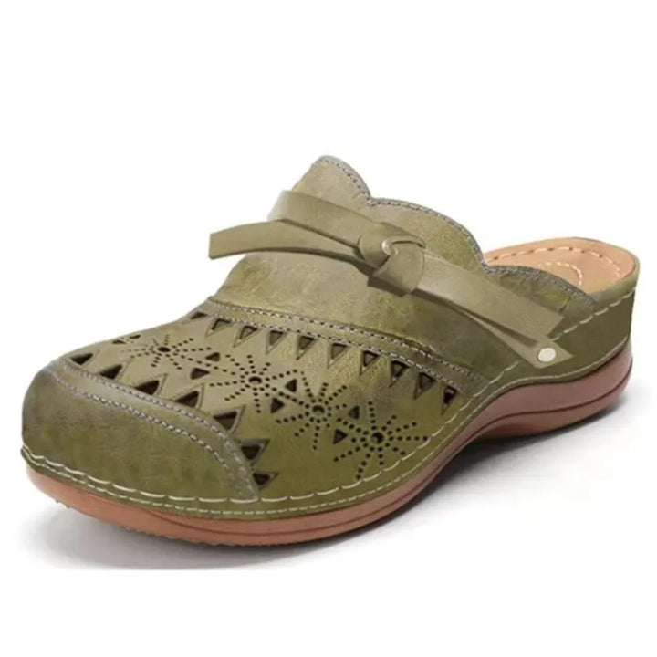 Lyla | Comfortable Everyday Clogs