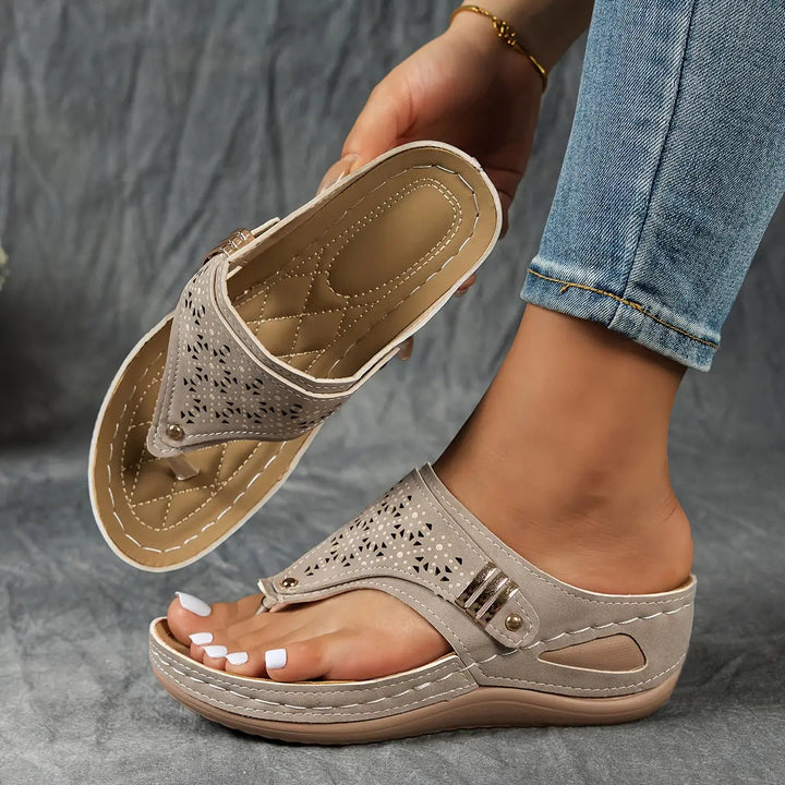 Élodie - Women's Flip-Flops