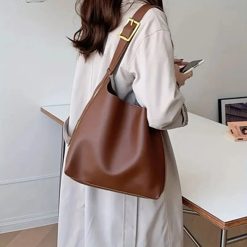 Christy | Simple Tote Bag