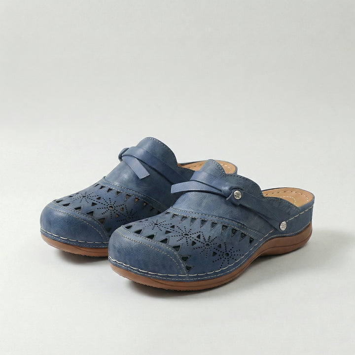 Lyla | Comfortable Everyday Clogs