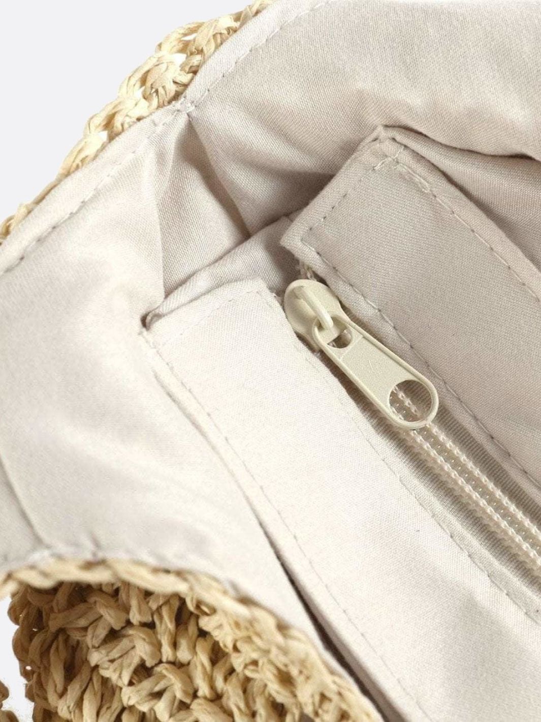 Siena – Straw Bag with Zipper & Shoulder Strap